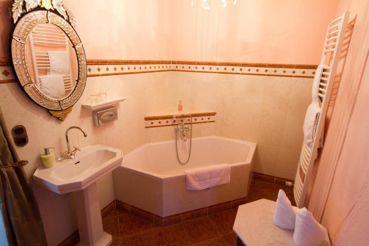 Klausenhof Hotel Bornhagen Bagian luar foto
